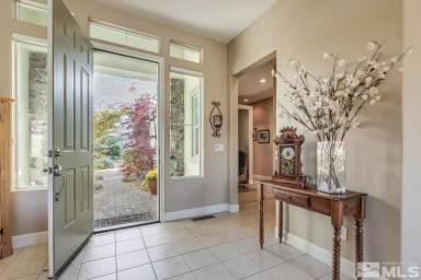 Main picture of 543 Echo Ridge Ct