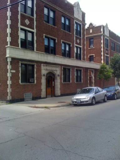 Main picture of 2351 W Wilson Ave