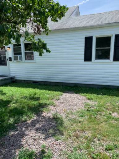 Main picture of 104 Seaboard St