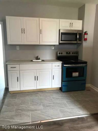Main picture of 5749 Wister St