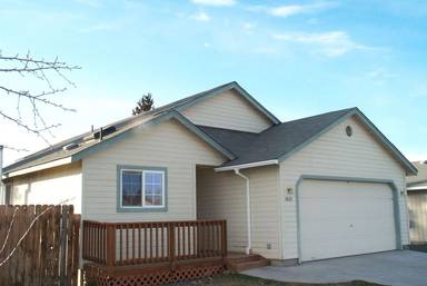 Main picture of 1863 NE Providence Dr