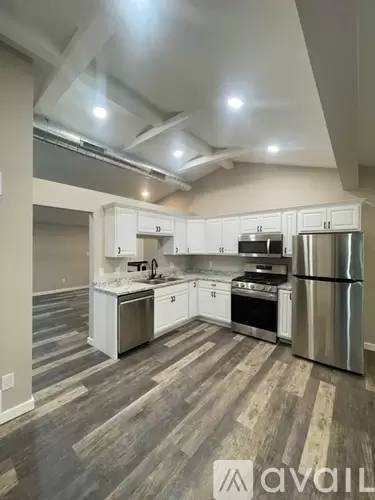 Main picture of 2271 Walnut Rd
