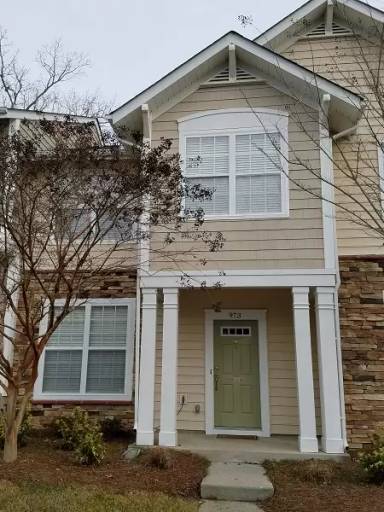 Main picture of 906 Copperstone Ln