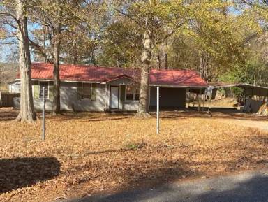 Main picture of 32 Forestdale Dr