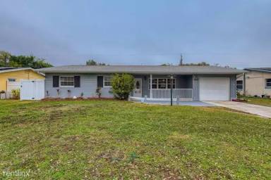 Main picture of 5281 56th Ave N