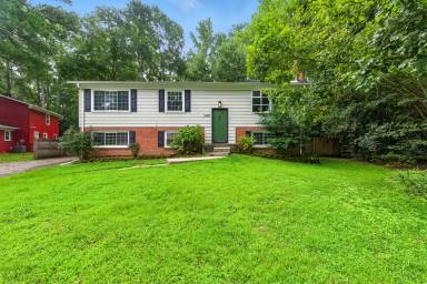Main picture of 5490 Olde Towne Rd