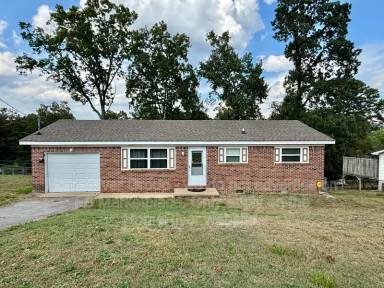 Main picture of 699 Stapp Dr