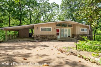 Main picture of 9 Arnold Ln