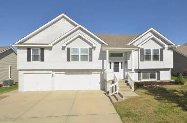 Main picture of 12905 Ridgeview Dr