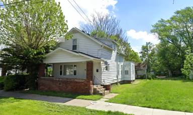 Main picture of 2334 Elm St