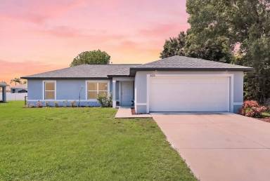 Main picture of 626 NW 2nd Ln