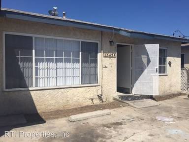Main picture of 15420-15428 Grevillea Ave