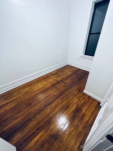 Main picture of 533 W 144th St