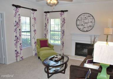 Main picture of 8605 N MacArthur Blvd