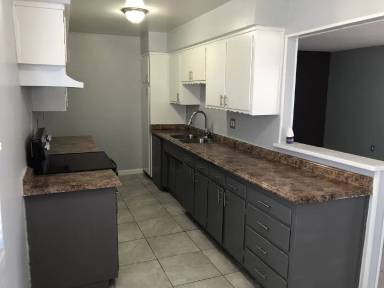 Main picture of 1775 Locust Ave