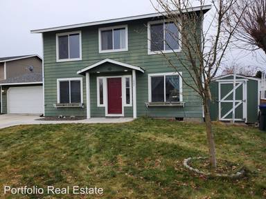 Main picture of 1604 S Skyline Dr