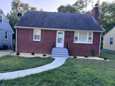 Main picture of 3915 Park Blvd