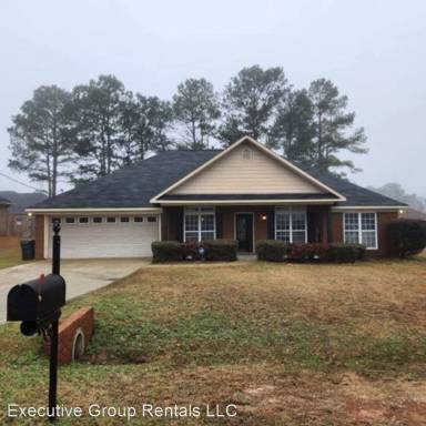 Main picture of 13 Leah Ct