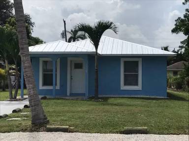 Main picture of 5118 SE Driftwood Ave