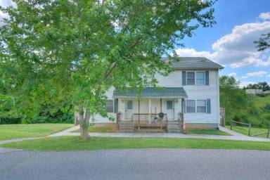 Main picture of 3324 Yellow Sulphur Rd