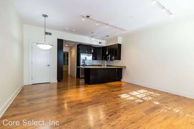 Main picture of 266 E Gay St