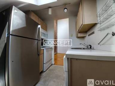 Main picture of 1750 Washington St
