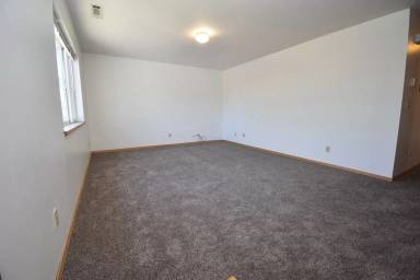 Main picture of 9 Michael Grove Ave