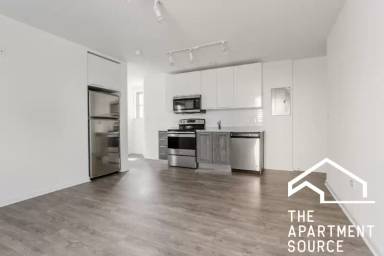 Main picture of 940 Winona