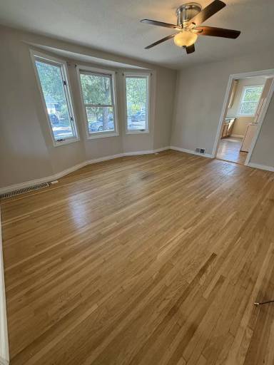 Main picture of 2526 1st Ave N