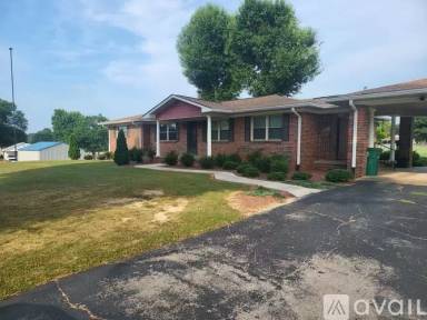 Main picture of 4339 County Road 1435