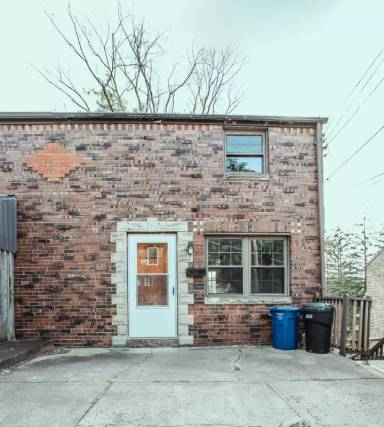 Main picture of 635 Wenzell Ave