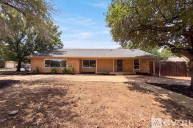 Main picture of 941 Western Trl