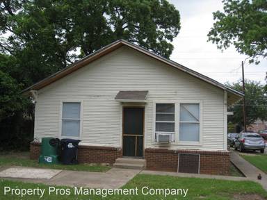 Main picture of 511 W Collins St