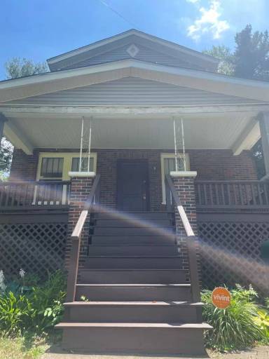 Main picture of 2206 Staunton Ave NW