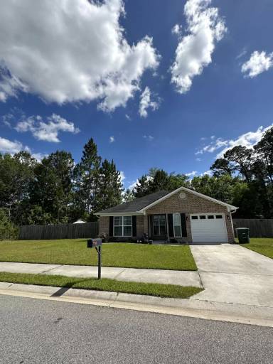 Main picture of 641 Piedmont Ave