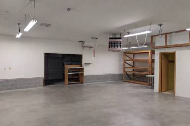 Main picture of 120 Park St