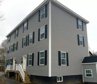 Main picture of 483 Central St