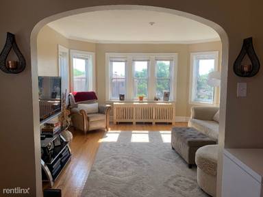 Main picture of 8922 Skokie Blvd