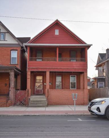 Main picture of 60 E Church St