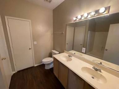 Main picture of 1502 Parrot Ct