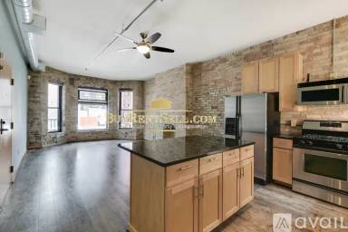 Main picture of 519 S 9th St