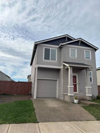 Main picture of 5034 Armstrong Ave NE