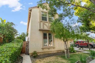 Main picture of 269 S Sonrisa St