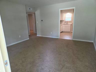 Main picture of 616 Spencer Ave