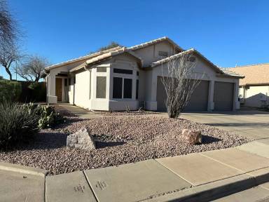 Main picture of 171 W Manor St