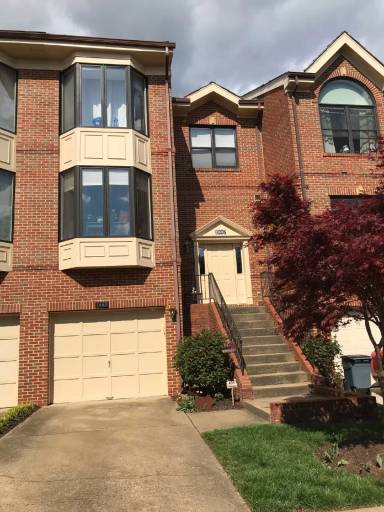 Main picture of 1447 Hampton Hill Cir