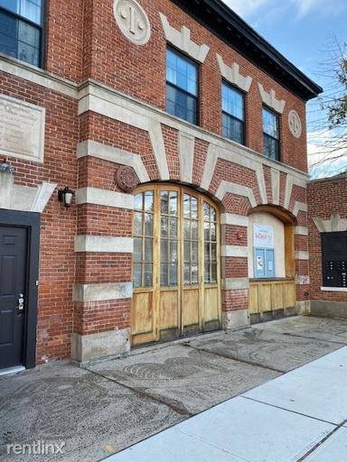 Main picture of 580 Forest St