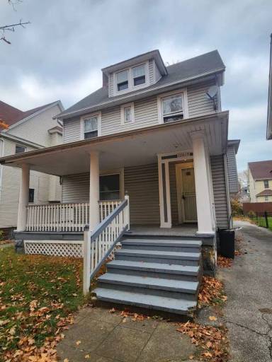 Main picture of 10615 Tacoma Ave
