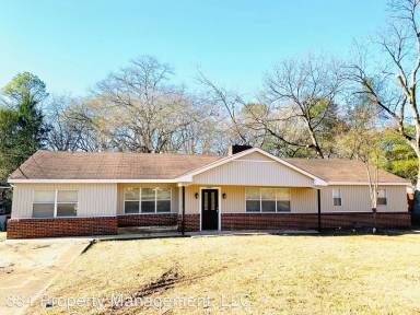 Main picture of 3522 N Wareingwood Dr