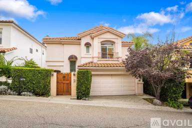 Main picture of 16778 Calle de Catalina